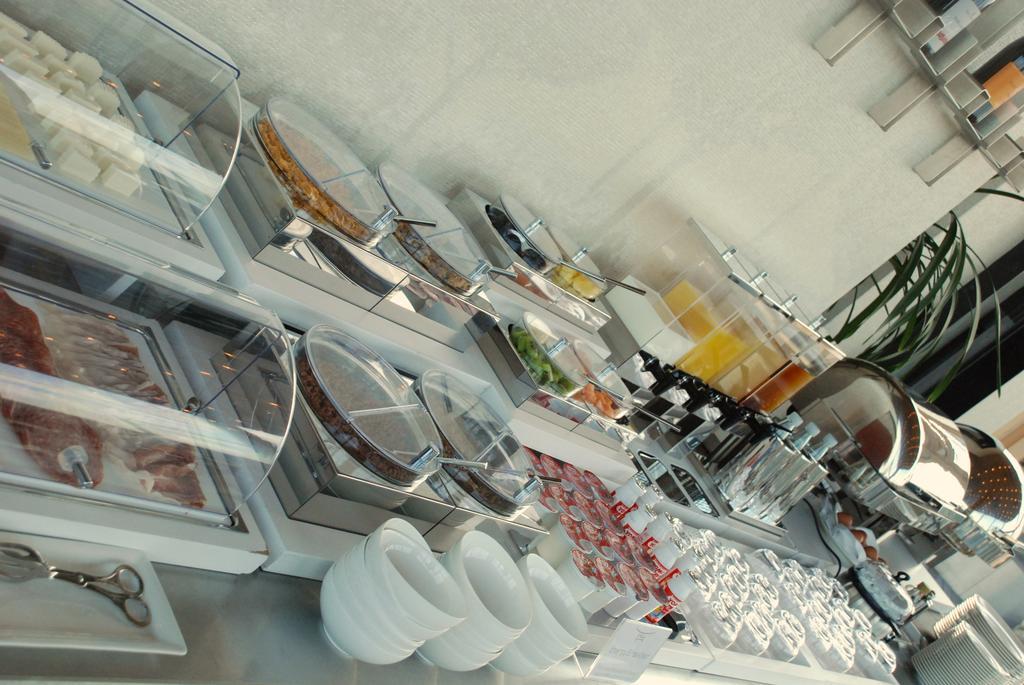 Nu Hotel Milano Ngoại thất bức ảnh